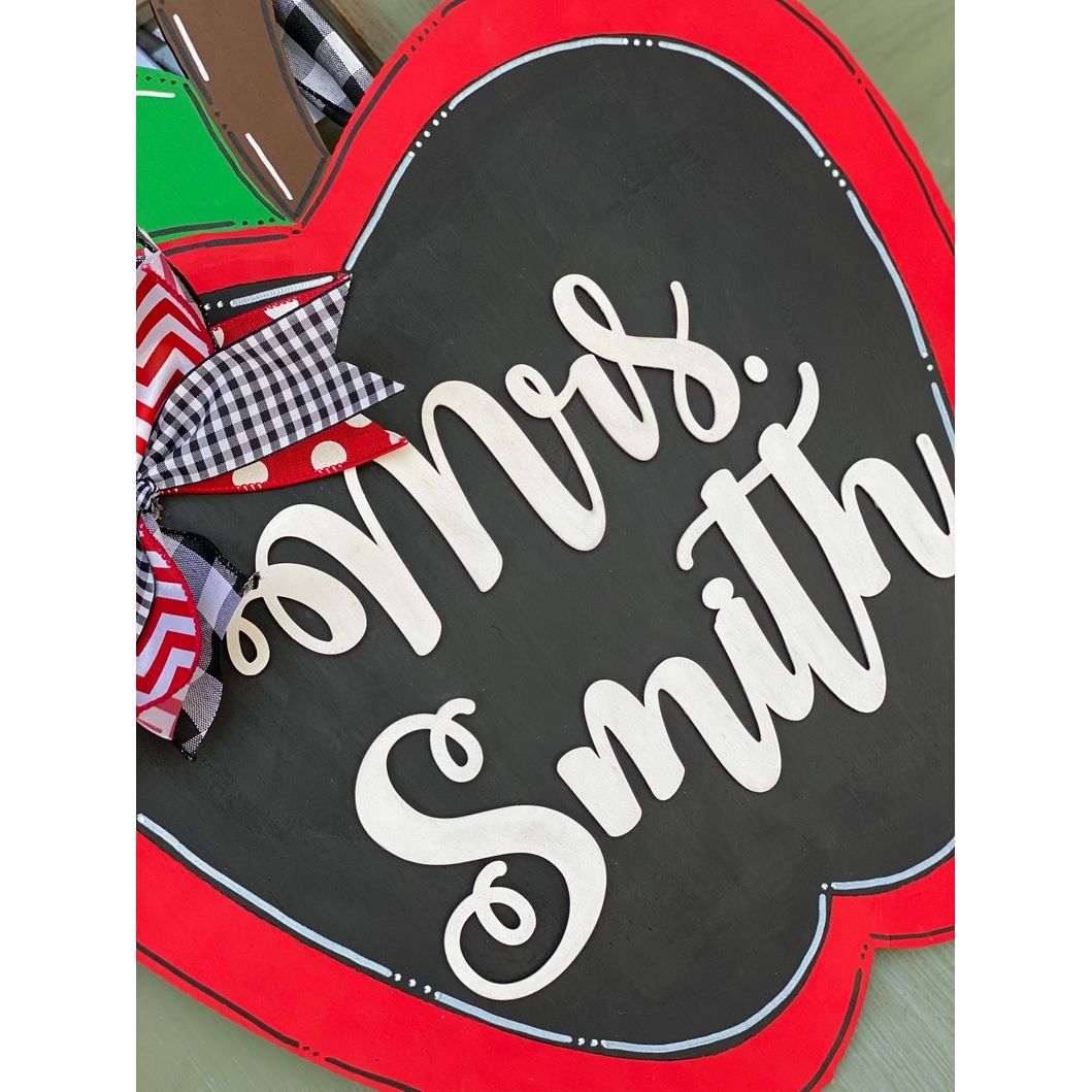 PCHSW Apple Teacher Door Hanger